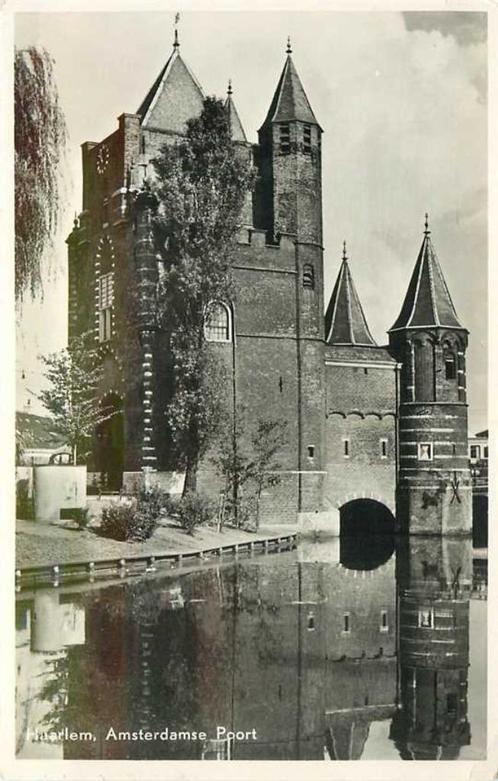 (300-493-001) Haarlem Amsterdamsche Poort, Verzamelen, Ansichtkaarten | Nederland, Noord-Holland, Verzenden