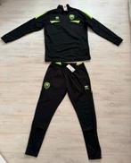 Nieuw ! Ado Den Haag Trainingspak 25/26 maat XXL, Zwart, Nieuw, Overige maten, Ophalen of Verzenden