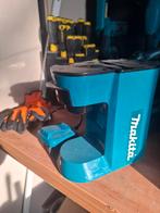 Makita DCM500 Koffiezetapparaat - Accu koffie, Ophalen, Afneembaar waterreservoir, Gebruikt, Koffiemachine
