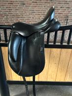 Prachtig Patrick saddlery leggero 17.5 inch, Dieren en Toebehoren, Paarden en Pony's | Zadels, Ophalen, Zo goed als nieuw, Dressuur