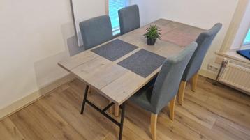 Handgemaakte houten eettafel 80 x 185 cm beschikbaar voor biedingen