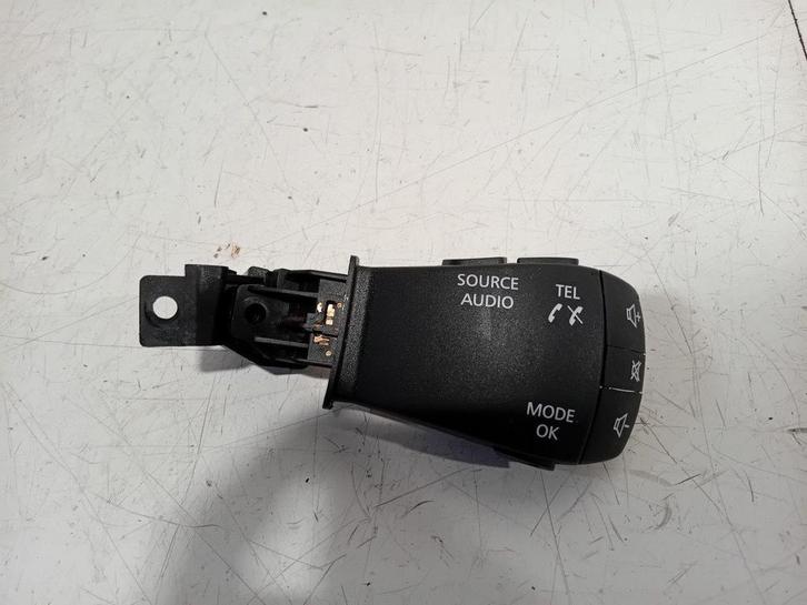 Radio bediening Dacia Duster, Auto diversen, Autoradio's, Ophalen of Verzenden