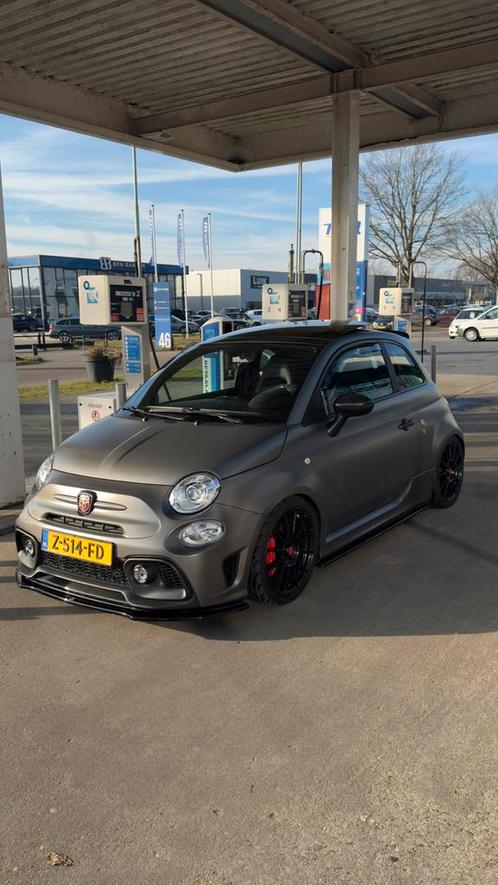 Abarth 595 1.4 T-Jet  Esseesse Akra|Alcantara|Carbon|Pano, Auto's, Fiat, Particulier, Airbags, Airconditioning, Apple Carplay