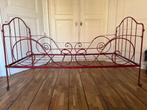 Antiek spijlenbed, Ophalen