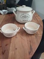 Country Stoneware Soepterrine met 2 Soepkommen, Huis en Inrichting, Ophalen of Verzenden, Zo goed als nieuw