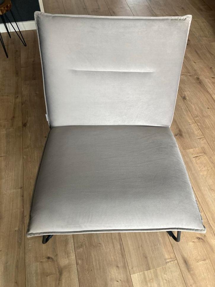 Fauteuil Troubadour - Stijlvolle Zitplaats, Huis en Inrichting, Stoelen, Zo goed als nieuw, Eén, Metaal, Stof, Grijs, Ophalen