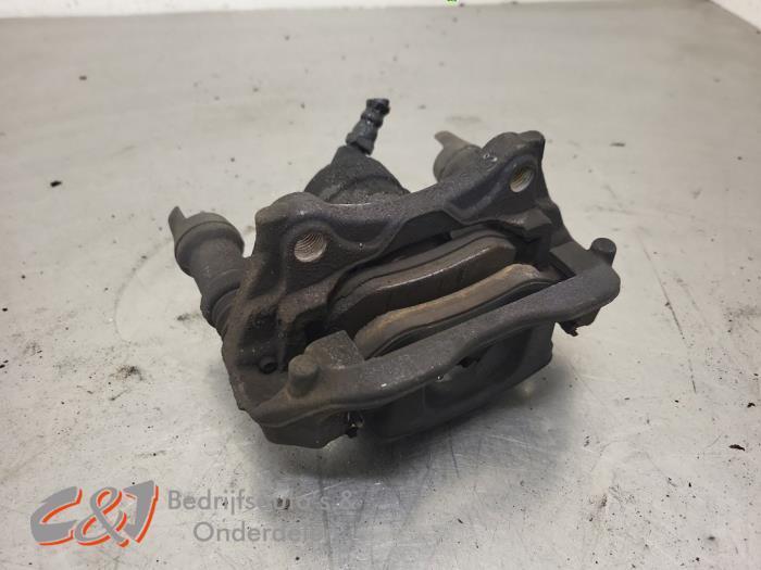 Remklauw (Tang) links-achter van een Mercedes Vito, Auto-onderdelen, Remmen en Aandrijving, Mercedes-Benz, Gebruikt, 3 maanden garantie