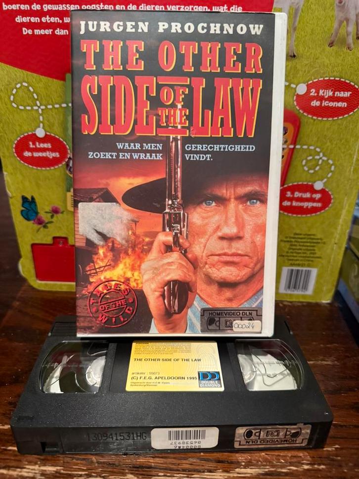 The other side of the law - ex rental VHS, Cd's en Dvd's, VHS | Film, Gebruikt, Actie en Avontuur, Vanaf 16 jaar, Verzenden