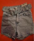 (1) Bershka jeans short, mt. 34 (nieuw), Kleding | Dames, Spijkerbroeken en Jeans, Nieuw, Blauw, Ophalen of Verzenden, W27 (confectie 34) of kleiner