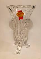 Klein kristallen vaasje met rozen erop, frosted glas, Huis en Inrichting, Woonaccessoires | Vazen, Overige kleuren, Ophalen of Verzenden