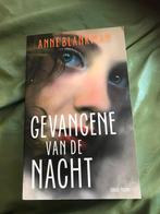 Gevangenen van de nacht, Ophalen of Verzenden, Zo goed als nieuw, Nederland