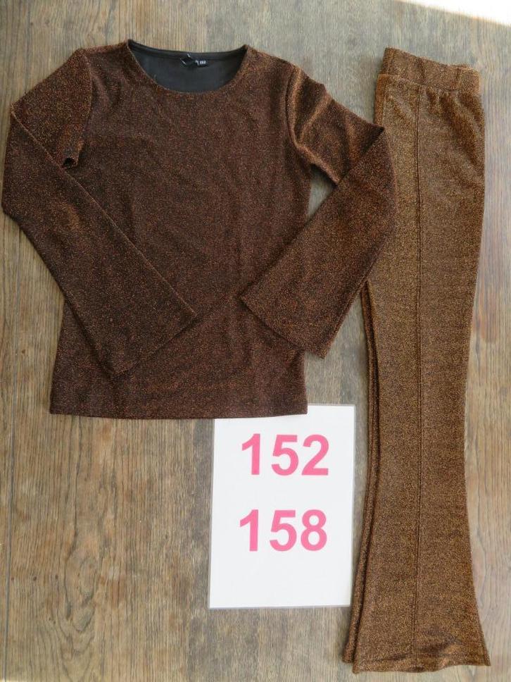 Bruin pak met glitters in maat 152-158, Kinderen en Baby's, Kinderkleding | Maat 152, Zo goed als nieuw, Meisje, Setje, Ophalen