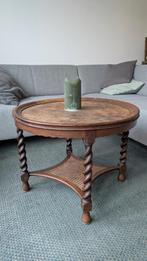 Vintage tafeltje met gedraaide poten, Ophalen