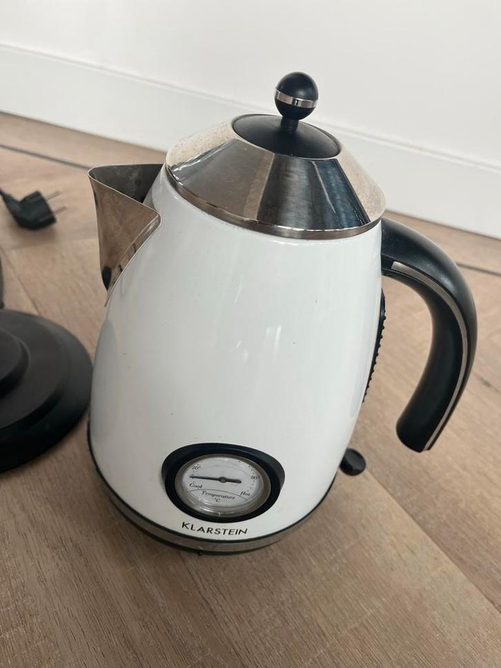 Klarstein Aquavita Chalet Waterkoker - 1.7L / 2200Watt, Witgoed en Apparatuur, Waterkokers, Zo goed als nieuw, 1 tot 2 liter, Draadloos