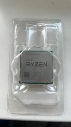 AMD RYZEN 3 3200G + Originele Heatsink, Computers en Software, Processors, Ophalen, Gebruikt, Socket AM4, 3 tot 4 Ghz