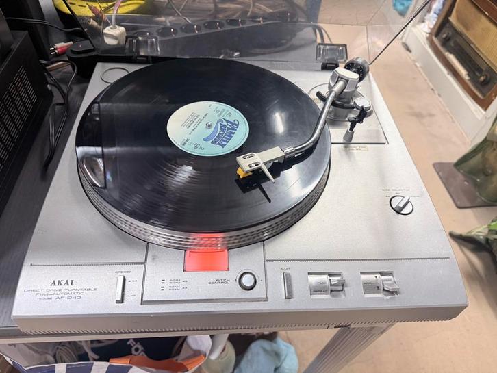 AKAI AP-D40 platenspeler, Audio, Tv en Foto, Platenspelers, Zo goed als nieuw, Overige merken, Automatisch, Ophalen of Verzenden
