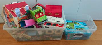 Mega veel Playmobil. Diverse set en ook los playmobil beschikbaar voor biedingen