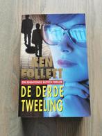 476 .. Ken Follett - De derde tweeling, Ophalen of Verzenden, Zo goed als nieuw, Nederland