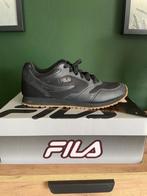 Fila schoenen (maat 44), Ophalen of Verzenden, Zo goed als nieuw, Sneakers of Gympen, Zwart