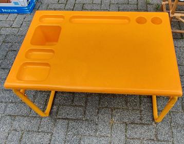 Vintage ikea kindertafel beschikbaar voor biedingen
