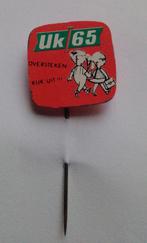 Speldje Uk 65 "oversteken kijk uit" Veilig Verkeer actie, Verzamelen, Speldjes, Pins en Buttons, Ophalen of Verzenden, Zo goed als nieuw