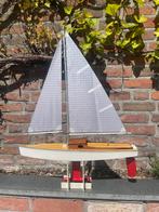 Zeilboot RC, Hobby en Vrije tijd, Modelbouw | Boten en Schepen, Ophalen of Verzenden, Zo goed als nieuw, Overige merken