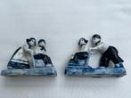 2 blauwe beeldjes, slee tafereel, Ophalen of Verzenden