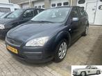 Ford Focus 1.4-16V Ambiente nu in prijs verlaagd!, 15 km/l, Gebruikt, 4 cilinders, 620 kg