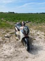 Sym Mio 63cc, Gebruikt, Maximaal 45 km/u, 63 cc, Benzine