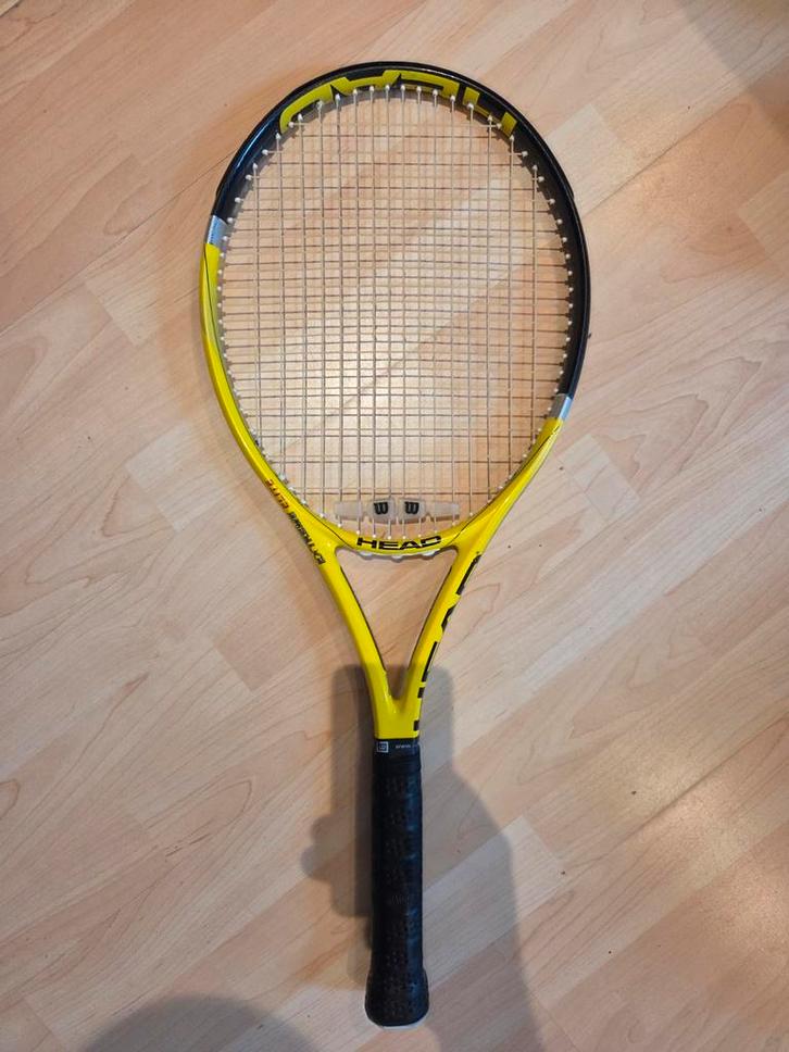 Head Tennis Racket - Goede Staat, Sport en Fitness, Tennis, Zo goed als nieuw, Racket, Head, L3, Ophalen of Verzenden