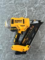 DeWalt DCN692 Accu Spijkerpistool, Doe-het-zelf en Verbouw, Ophalen, Zo goed als nieuw