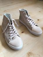 Beige canvas schoenen Monshoe 40, Kleding | Dames, Schoenen, Beige, Monshoe, Ophalen of Verzenden, Zo goed als nieuw