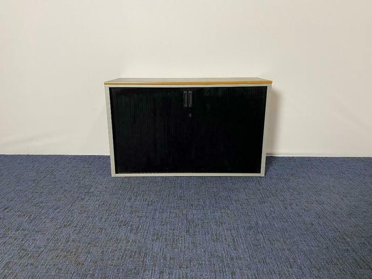 Roldeurkast Kembo, zwart/aluminium, H 74 x B 120 x D 47 cm., Huis en Inrichting, Bureaus, Gebruikt, Ophalen