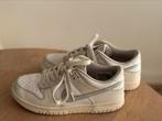 Nike schoenen maat 36, Ophalen, Zo goed als nieuw, Schoenen