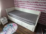 Tekoop zeer mooie hemnes ikea bed, Kinderen en Baby's, Kinderkamer | Bedden, Ophalen, Zo goed als nieuw, 180 cm of meer, 85 tot 100 cm