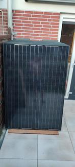 2 zonnepanelen van 260 watt, Doe-het-zelf en Verbouw, Zonnepanelen en Toebehoren, Ophalen, Zo goed als nieuw, Paneel, 200 wattpiek of meer