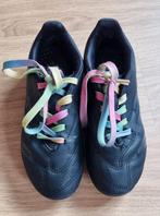 Voetbalschoenen (maat 34, Adidas Predator club, zwart), Sport en Fitness, Voetbal, Ophalen, Gebruikt, Maat XS of kleiner, Schoenen