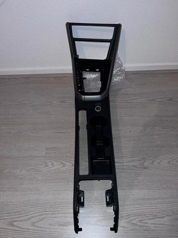Middenconsole 2G1863241K - Volkswagen Polo 2019  beschikbaar voor biedingen