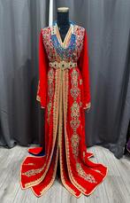 Prachtige Rode Takchita met Borduurwerk, Maat 38/40 (M), Galajurk, Nieuw, Ophalen of Verzenden