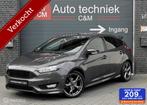 Ford Focus 1.0 ST-Line 125PK/AUTOMAAT/CAMERA/CARPLAY/CRUISE/, Zwart, Bedrijf, 1180 kg, Lichtsensor