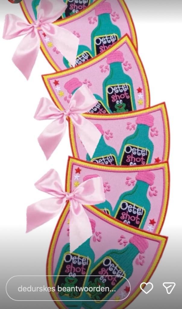 Flugel Shotjes Zakjes Embleem Diverse Soorten Oeteldonk, Kleding | Dames, Carnavalskleding en Feestkleding, Nieuw, Accessoires