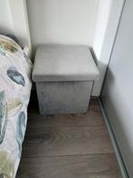 Grijze Hocker / Voetenbank, Ophalen, Minder dan 50 cm, Vierkant, Minder dan 50 cm
