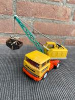 1:50? GAMA FAUN MET GRAAFMACHINE, Ophalen of Verzenden, Gebruikt, Bus of Vrachtwagen