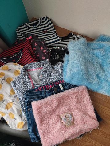 Meisjes kleding set maat 122-128. beschikbaar voor biedingen