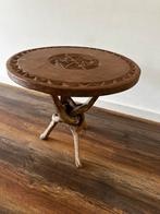 Salontafeltje/bijzettafeltje, Ophalen, Rond, 50 tot 100 cm, 50 tot 75 cm
