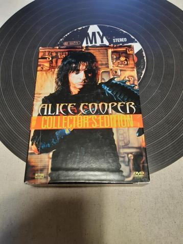 Alice Cooper - 2 DVD Box Set beschikbaar voor biedingen