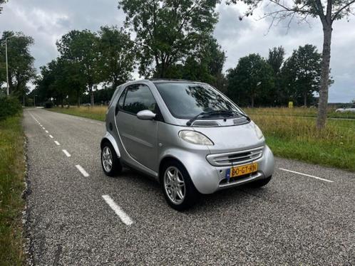 Smart Fortwo Passion bj 2001 Slechts 82.000km NAP, Auto's, Smart, Bedrijf, ForTwo, ABS, Airbags, Centrale vergrendeling, Elektrische ramen