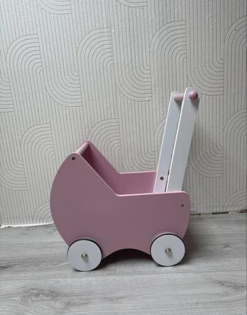 Poppenwagentje prenatal beschikbaar voor biedingen