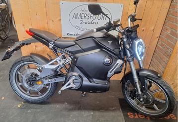 VERKOCHT Een nette SUPER SOCO TSX van 1e eigenaar. beschikbaar voor biedingen