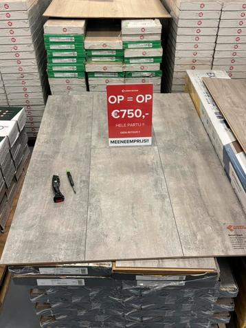 Laminaat laatste partij!! En pvc visgraat beschikbaar voor biedingen